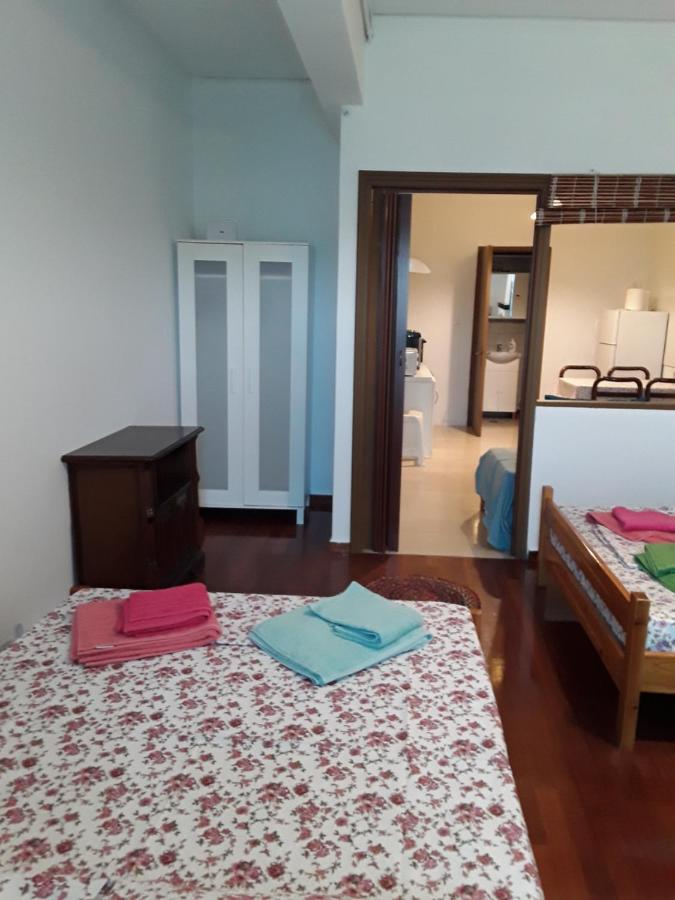 Alex Central City Accommodation Lávrion Exteriör bild