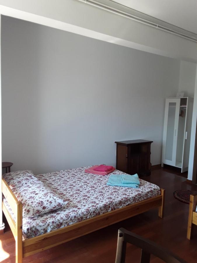 Alex Central City Accommodation Lávrion Exteriör bild